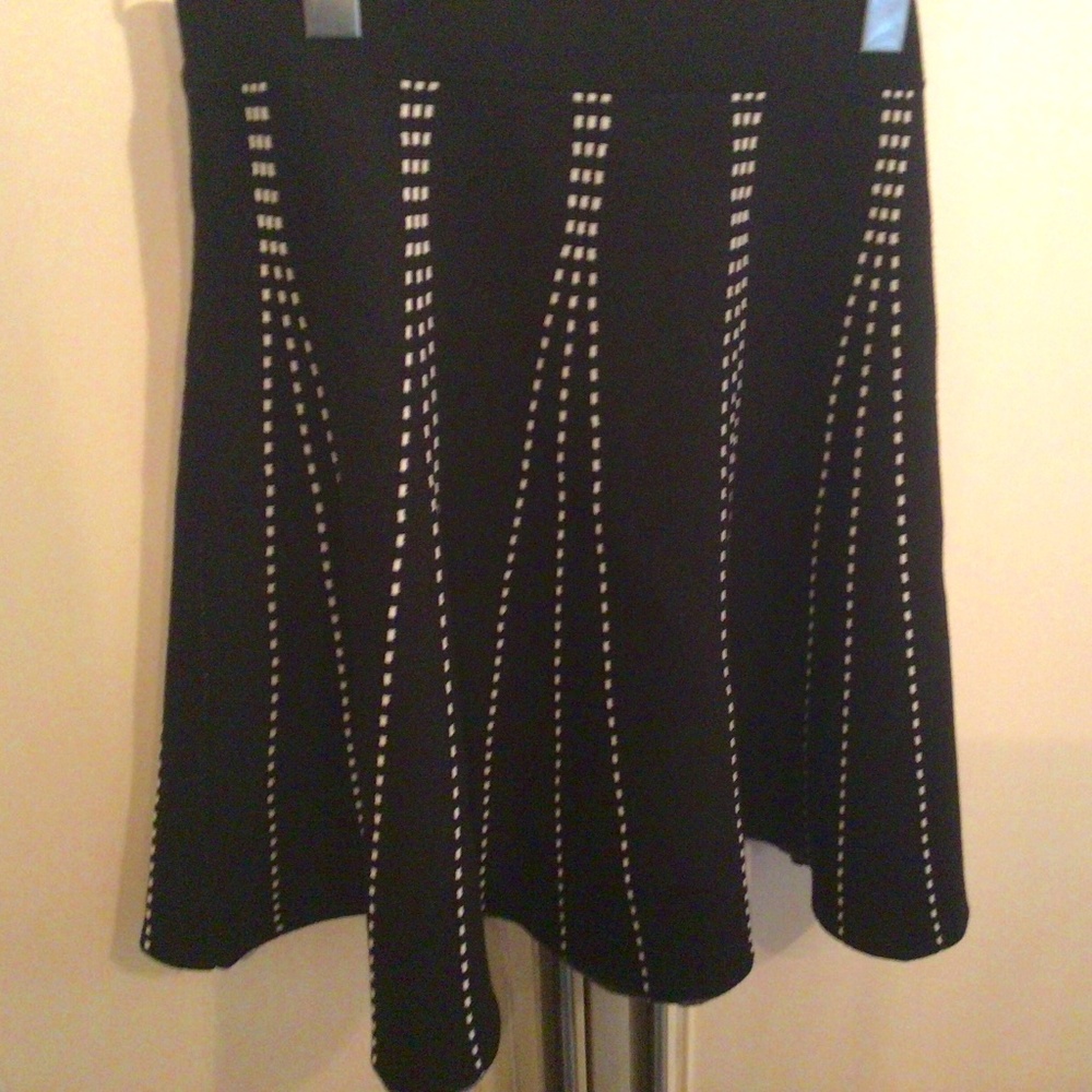 BNWT Club Monaco Skirt